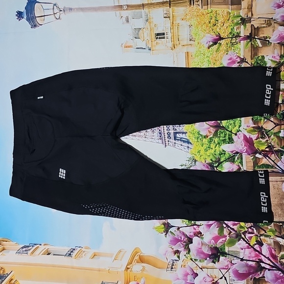 CEP‎ Black Athletic Capri Leggings Size Medium - Picture 5 of 5